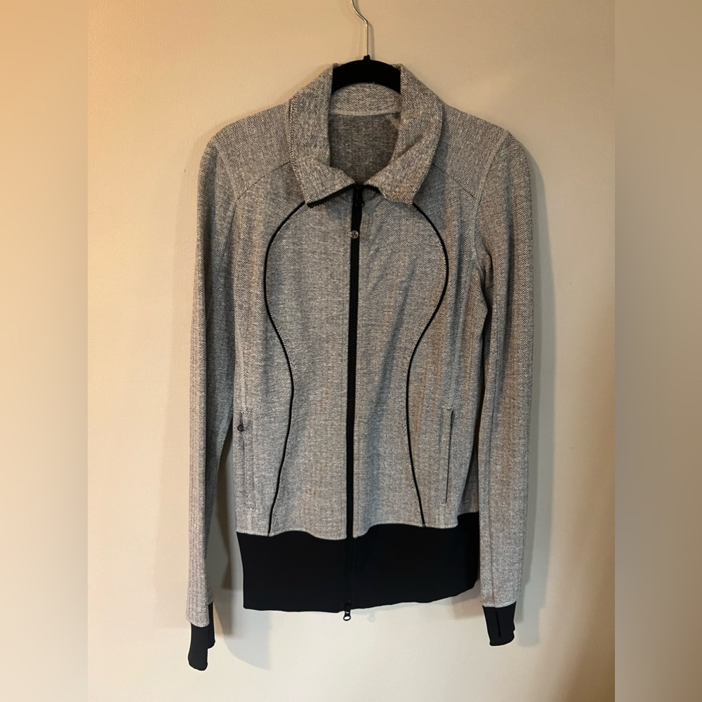 Lululemon zip up jacket